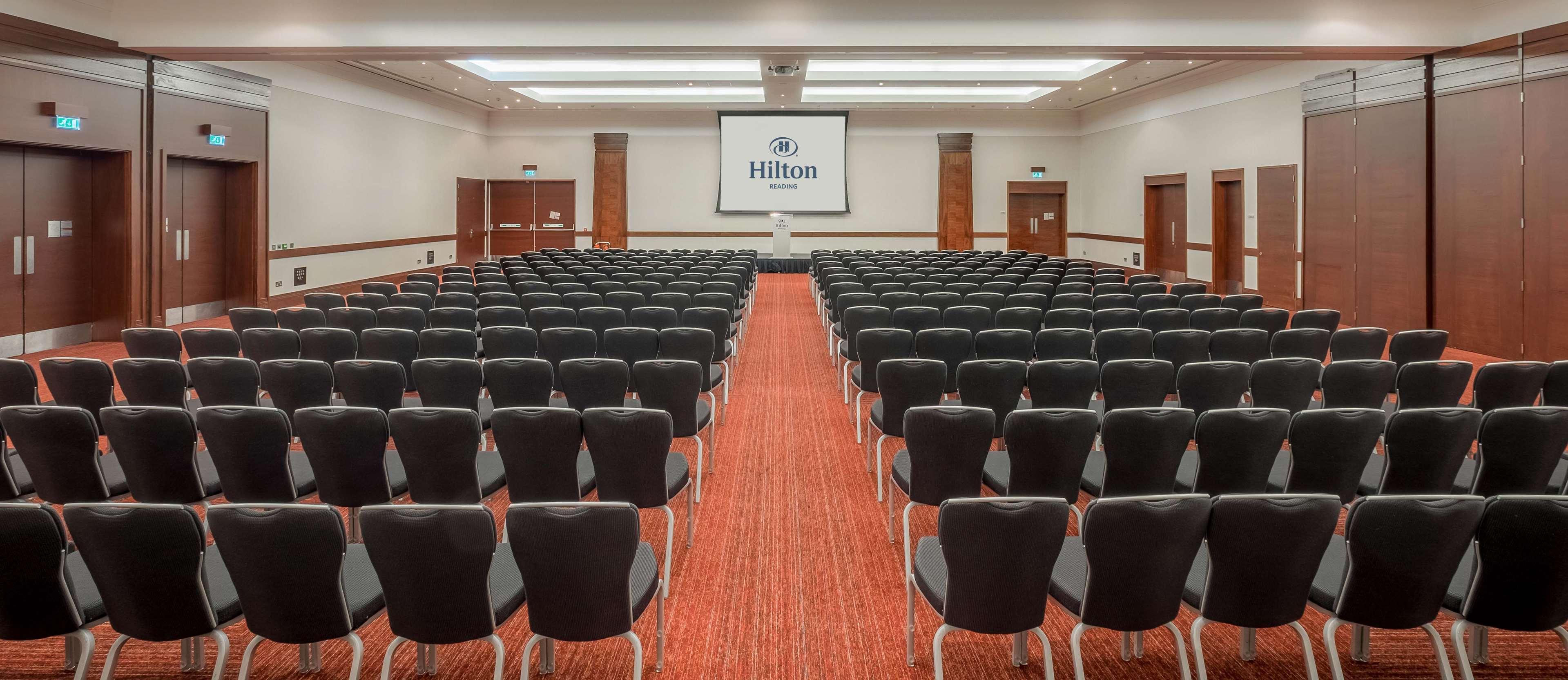 Hilton Reading Hotel Exterior foto