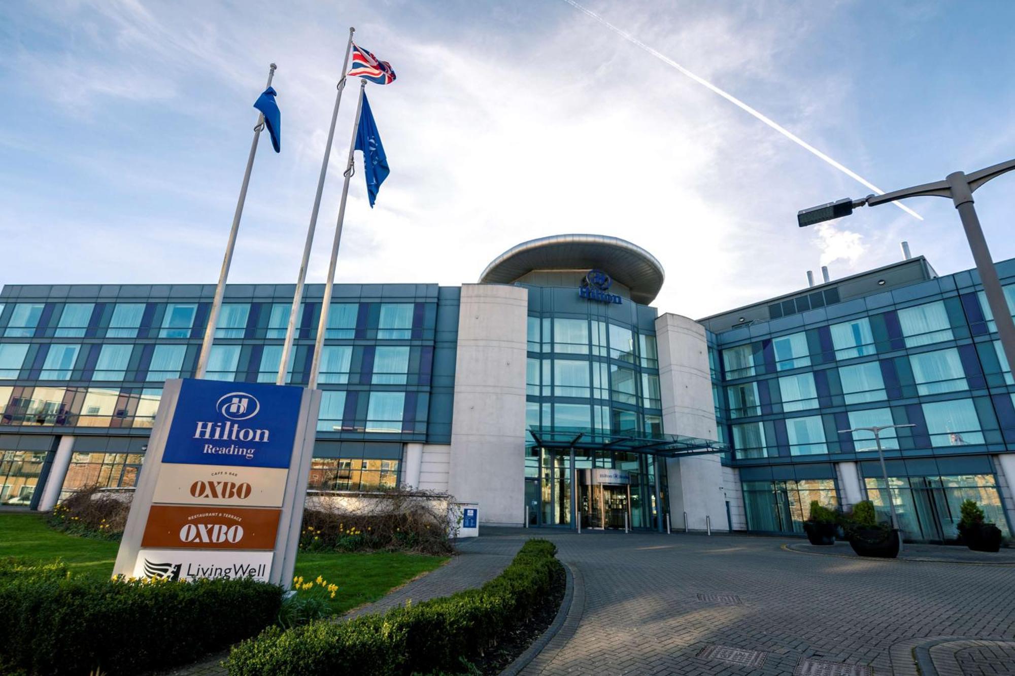 Hilton Reading Hotel Exterior foto